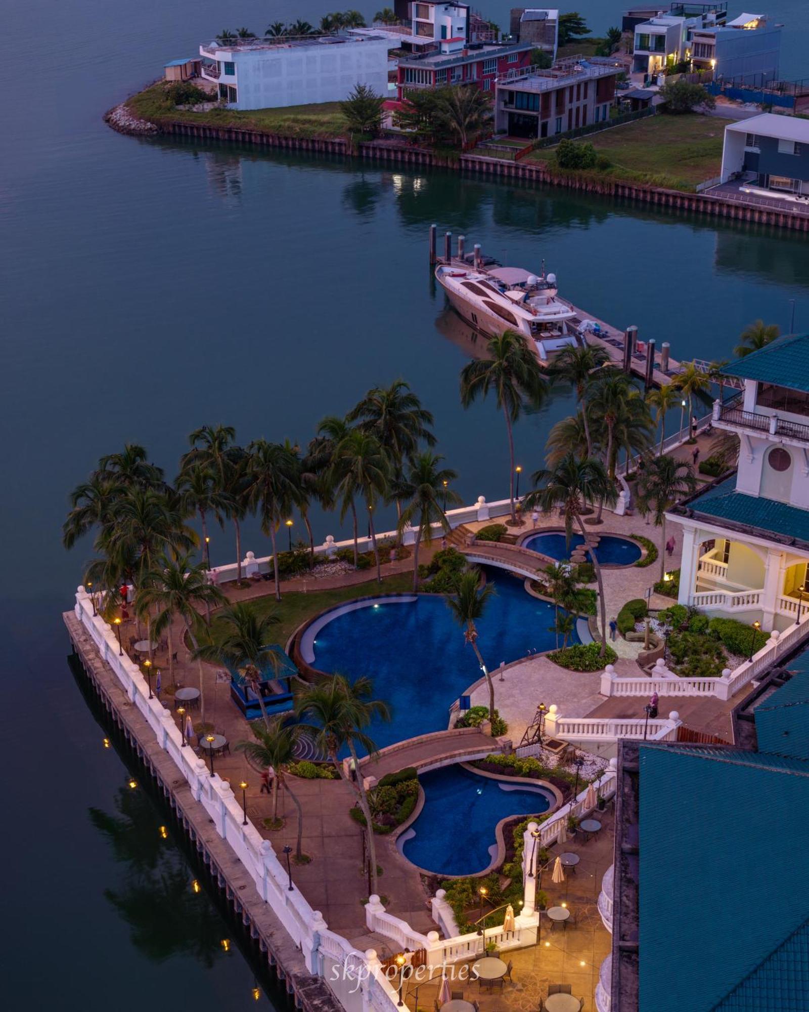 Seaview Suites At Admiral Bay Port Dickson Exterior foto