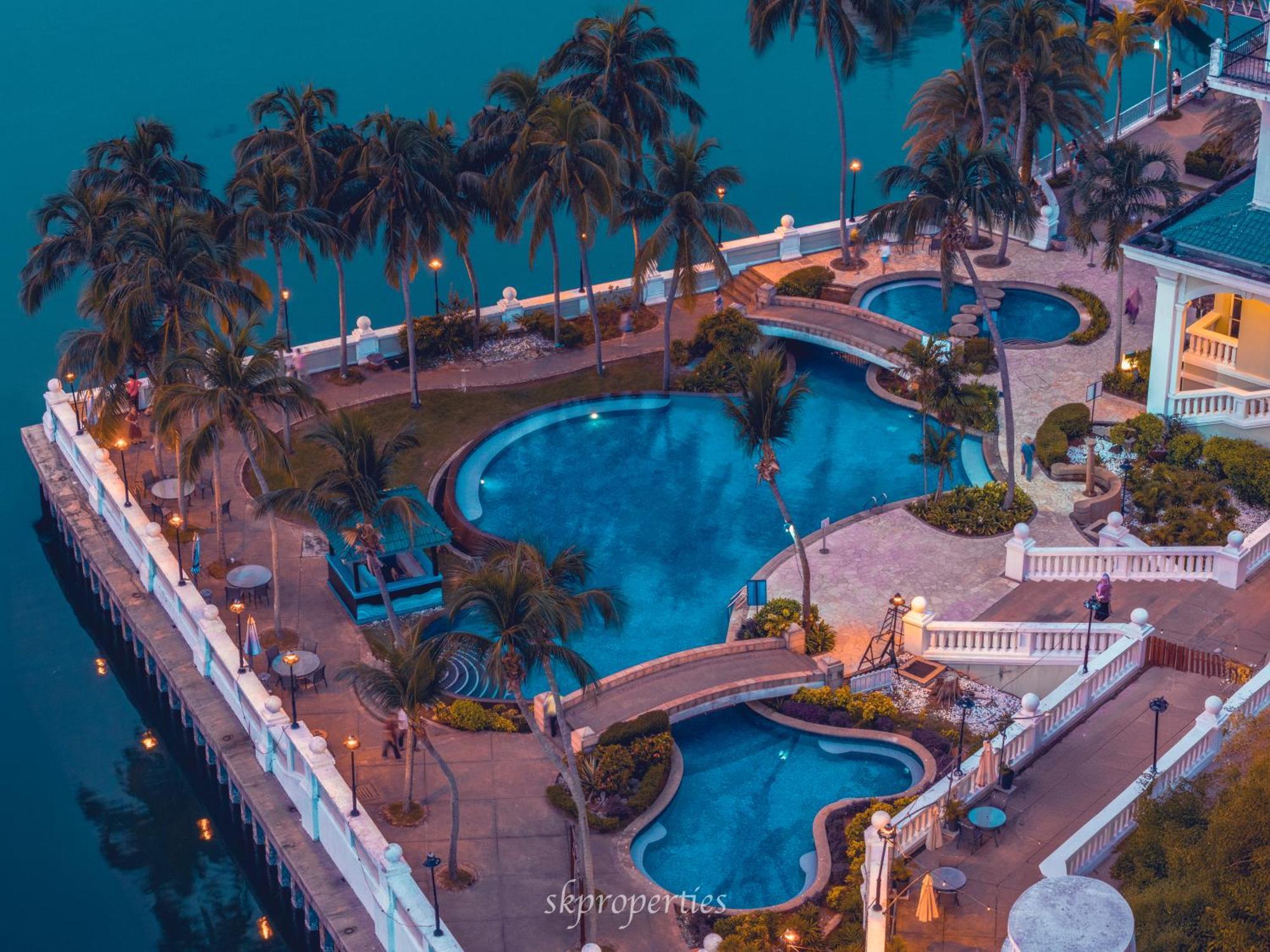 Seaview Suites At Admiral Bay Port Dickson Exterior foto